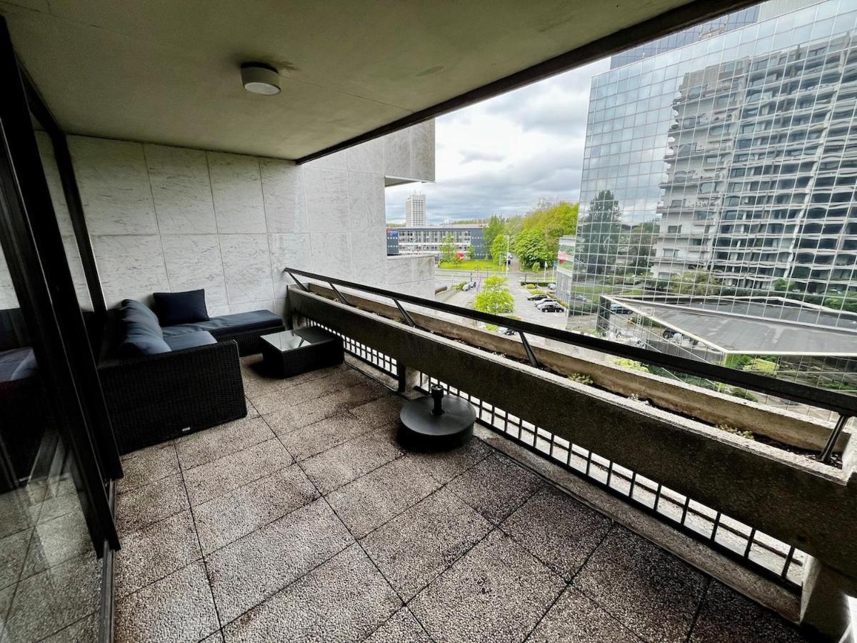 Big Apartment With Parking In Antwerp Exterior photo